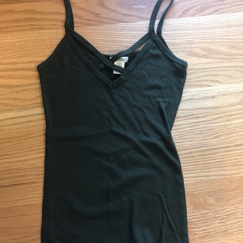Olive green tank top. Never been worn! - Picture 2 of 4